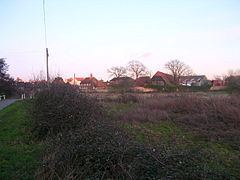 Nutbourne, Chichester httpsuploadwikimediaorgwikipediacommonsthu