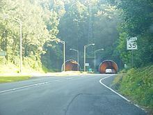Nu‘uanu Pali Tunnels httpsuploadwikimediaorgwikipediacommonsthu