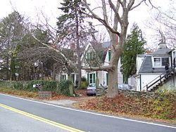 Oak Glen (Portsmouth, Rhode Island) httpsuploadwikimediaorgwikipediacommonsthu