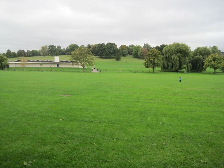 Oak Hill Park (Barnet)