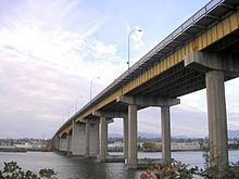 Oak Street Bridge httpsuploadwikimediaorgwikipediacommonsthu