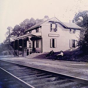 Oakbourne station httpsuploadwikimediaorgwikipediacommonsthu