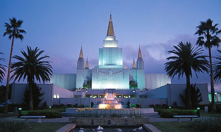 Oakland California Temple Oakland California LDS Mormon Temple Photographs Page 1