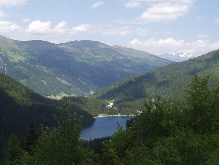 Obernberger See httpsuploadwikimediaorgwikipediacommons33