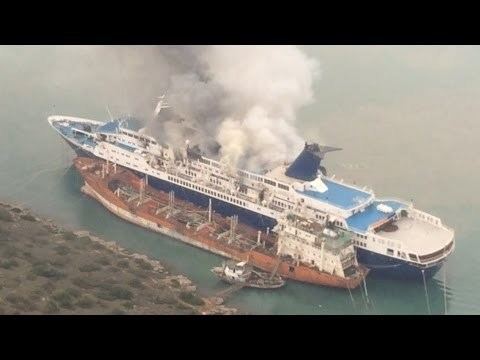 Ocean Countess Ocean Countessquot cruise ship In flames YouTube