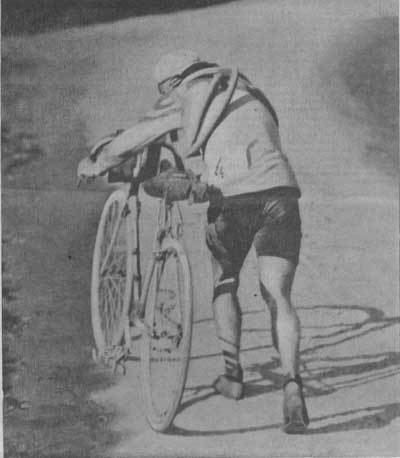 Octave Lapize 1910 Tour de france by BikeRaceInfo