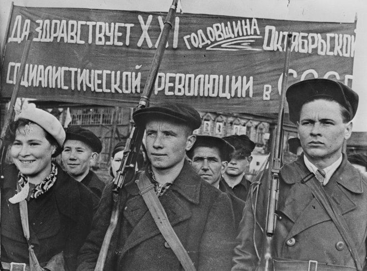 October Revolution Why the October Revolution should be commemorated Trinity News