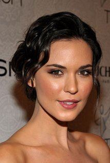 Odette Annable iamediaimdbcomimagesMMV5BODk5ODQ1NTA4NF5BMl5