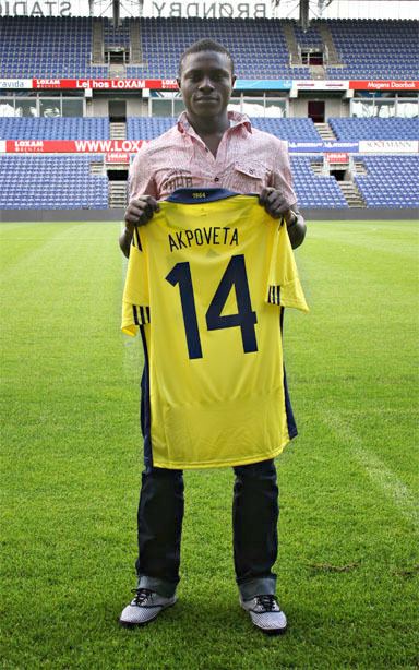 Oke Akpoveta Cybereagles View topic Nigerian players Transfers