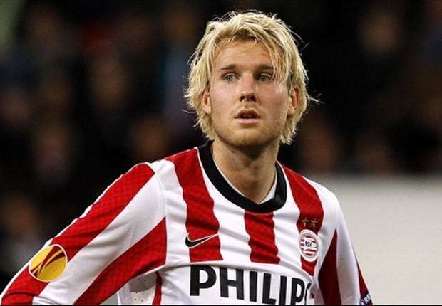 Ola Toivonen Official Ola Toivonen signs new PSV deal until 2014