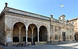 Old City Hall of Jerez de la Frontera httpsuploadwikimediaorgwikipediacommonsthu