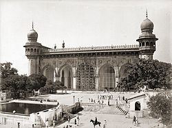 Old City (Hyderabad, India) httpsuploadwikimediaorgwikipediacommonsthu
