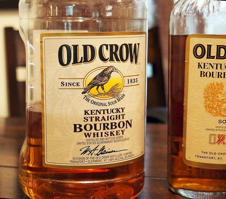Old Crow The Coopered Tot Old Crow New Versus Old Tasting 1970s Against The