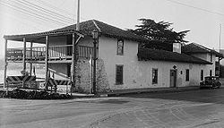Old Customhouse (Monterey, California) httpsuploadwikimediaorgwikipediacommonsthu