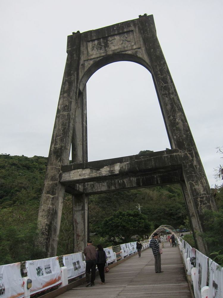 Old Donghe Bridge