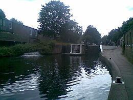 Old Ford Lock (Regent's Canal) httpsuploadwikimediaorgwikipediacommonsthu