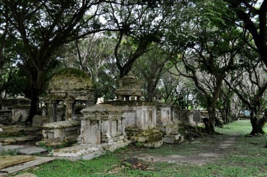 Old Protestant Cemetery, George Town Old Protestant Cemetery Penang Picture of Old Protestant Cemetery