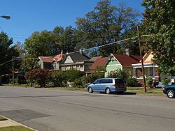 Old Town Historic District (Huntsville, Alabama) httpsuploadwikimediaorgwikipediacommonsthu