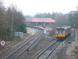 Oldham Mumps railway station httpsuploadwikimediaorgwikipediacommonsthu