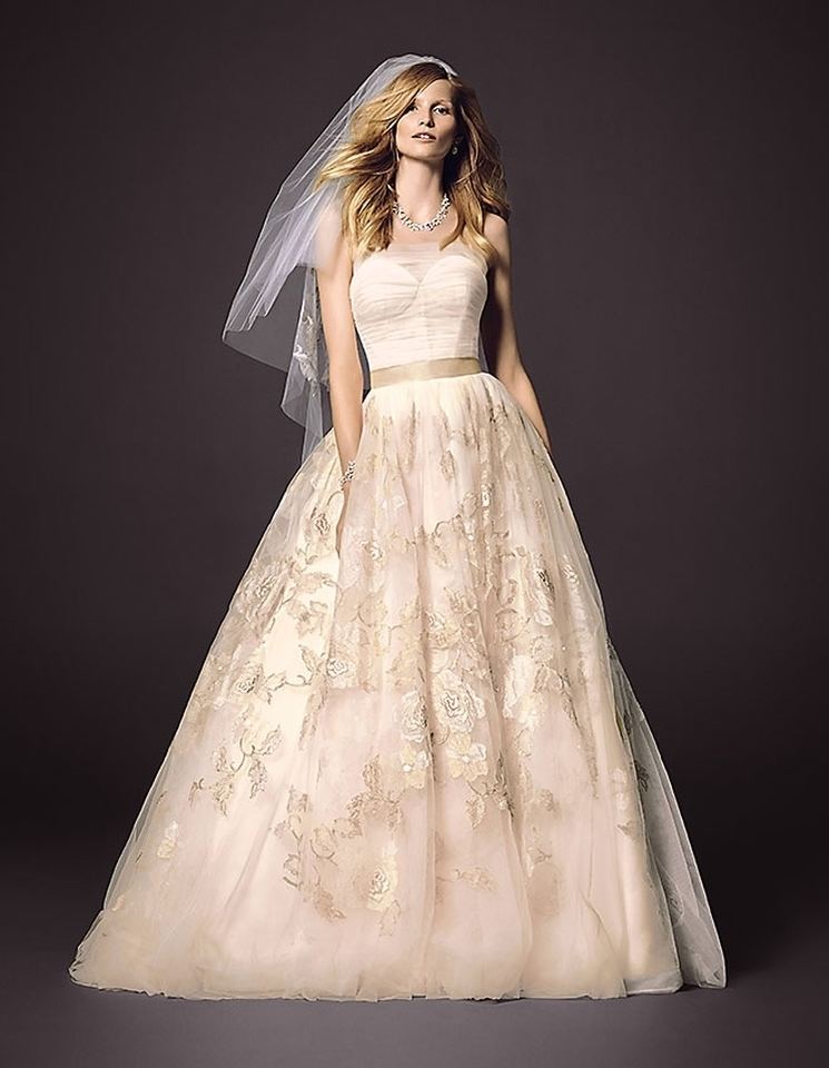 Oleg Cassini Oleg Cassini 8CWG322 Size 18 Wedding Dress OnceWedcom