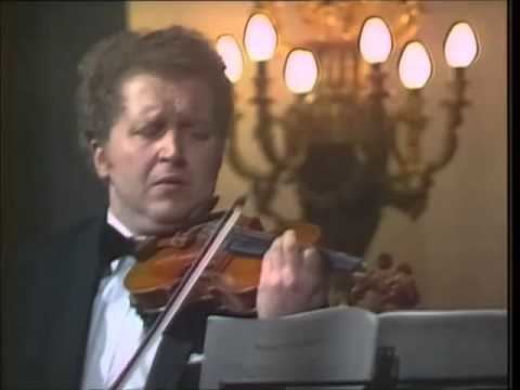 Oleg Kagan FRANZ SCHUBERT Violin Sonata in A OLEG KAGAN SVIATOSLAV RICHTER