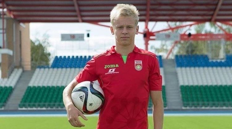 Oleksandr Zinchenko (footballer) Sport Daily City agree deal to sign Oleksandr Zinchenko from FC Ufa