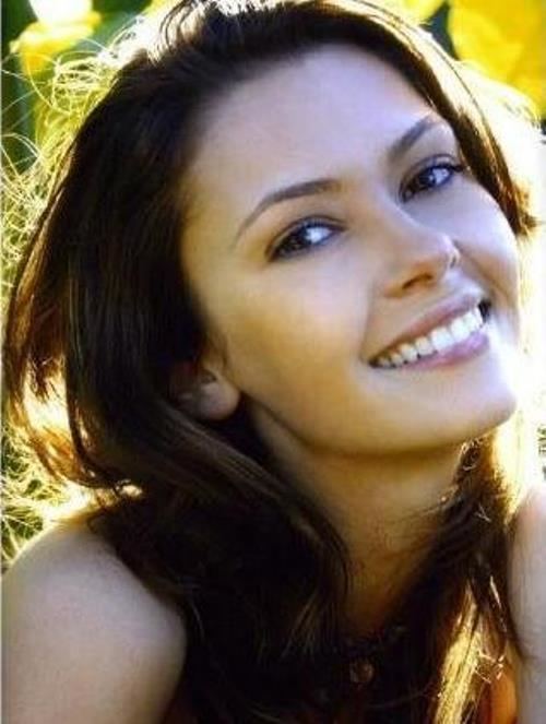 Olga Fonda Beauty will save Viola Beauty in everything