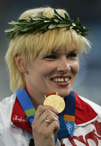 Olga Kuzenkova www3picturesgizimbiocomOlympicsDay13Athlet