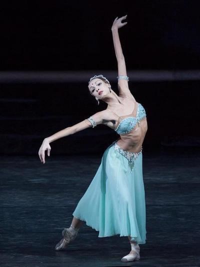 Olga Smirnova olga smirnova A Ballet Education