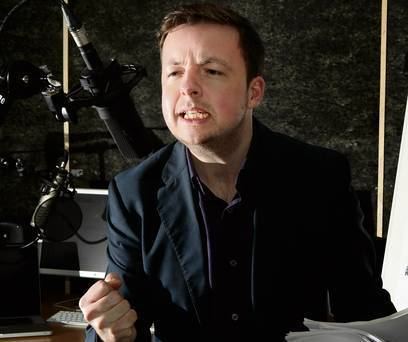 Oliver Callan RTE asks comic Oliver Callan to tone down sketches on President and