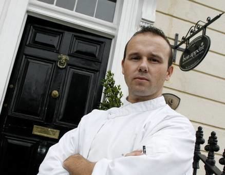 Oliver Dunne Chef Oliver Dunne pays visit to Mater Hospital kitchen in
