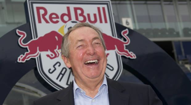 Oliver Mintzlaff Fuball Oliver Mintzlaff macht Karriere bei Red Bull