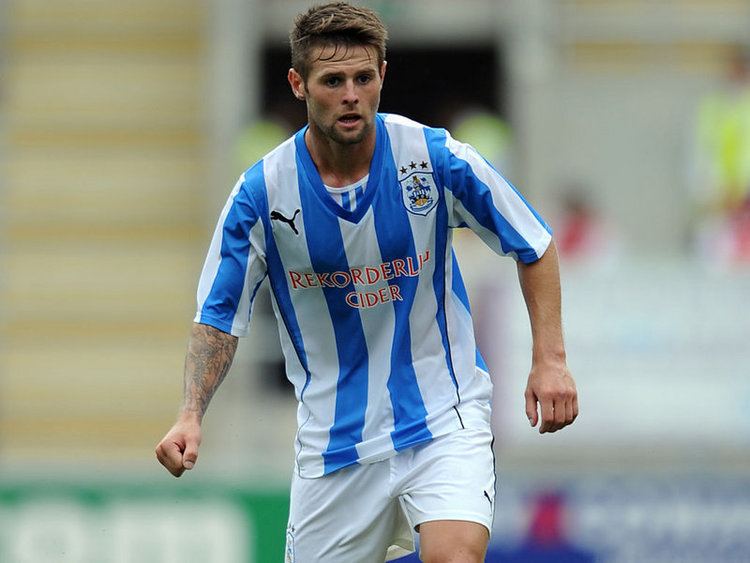 Oliver Norwood Oliver Norwood Northern Ireland Player Profile Sky