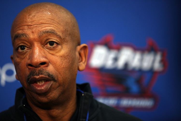 Oliver Purnell Oliver Purnell resigns as mens basketball coach at DePaul Chicago
