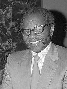 Oliver Tambo httpsuploadwikimediaorgwikipediacommonsthu