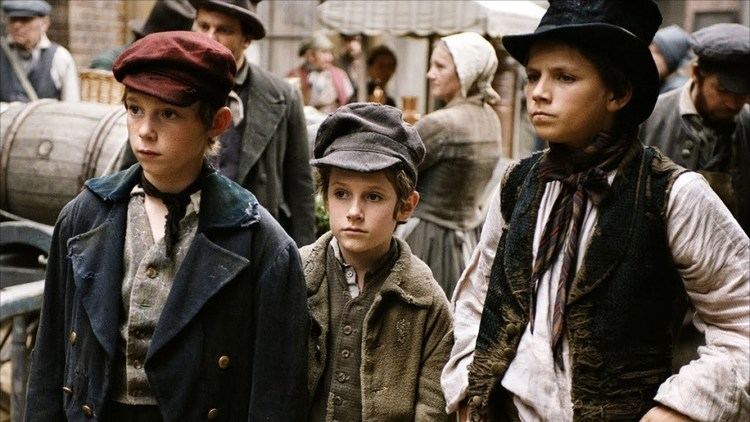 Oliver Twist (2007 miniseries) Oliver Twist 2007 short review Frock Flicks