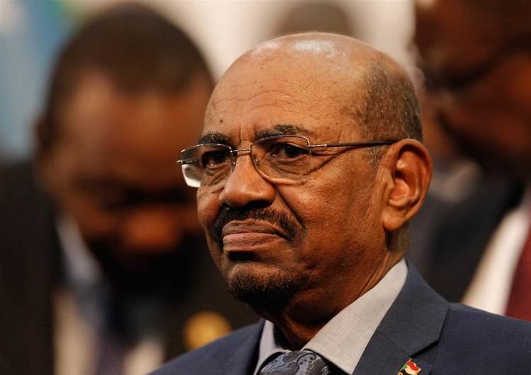 Omar al-Bashir Sudan39s Omar alBashir Flies Home and Evades Arrest