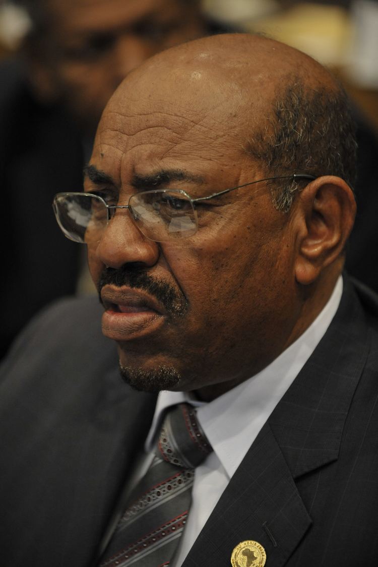 Omar al-Bashir httpsuploadwikimediaorgwikipediacommons77