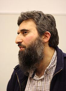 Omar Deghayes httpsuploadwikimediaorgwikipediacommonsthu