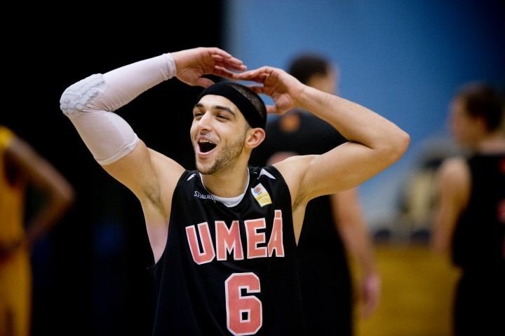 Omar Krayem Ume BSKT frlser Lvenfans Hegethorns basketblogg