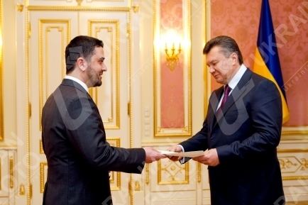 Omar Saif Ghobash Ukrainian President Viktor Yanukovych accepts credentials