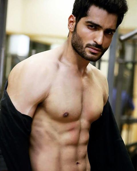 Omer Shahzad Model and actor Omer Shahzad all ripped in a new avatar Model