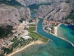 Omiš httpsuploadwikimediaorgwikipediacommonsthu