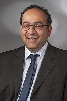 Omid Nouripour httpsuploadwikimediaorgwikipediacommonsthu