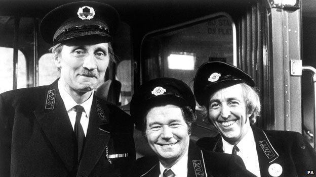 On the Buses Stephen Lewis On the Buses39 39Blakey39 dies aged 88 BBC News