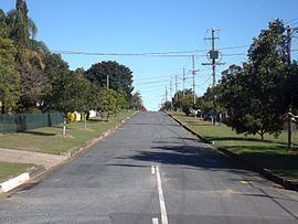 One Mile, Queensland httpsuploadwikimediaorgwikipediacommonsthu