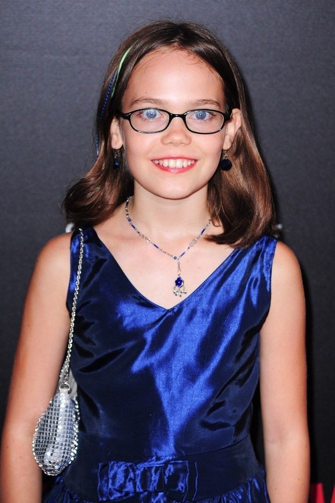 Oona Laurence - Alchetron, The Free Social Encyclopedia