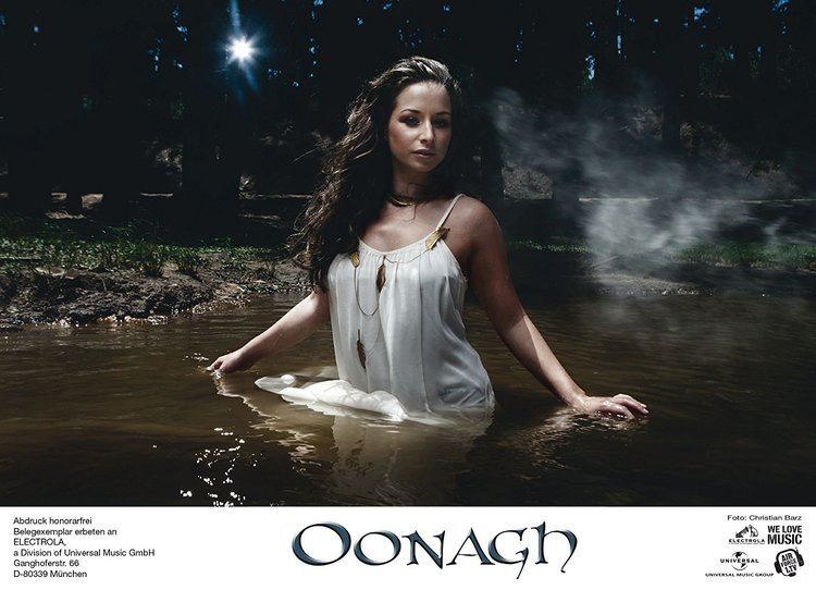 Oonagh (Senta-Sofia Delliponti) Oonagh Oonagh Amazoncom Music