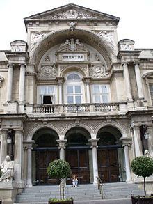 Opéra d'Avignon httpsuploadwikimediaorgwikipediacommonsthu