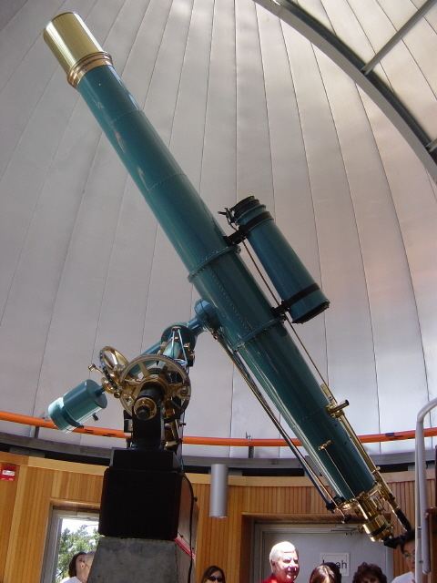 Optical telescope